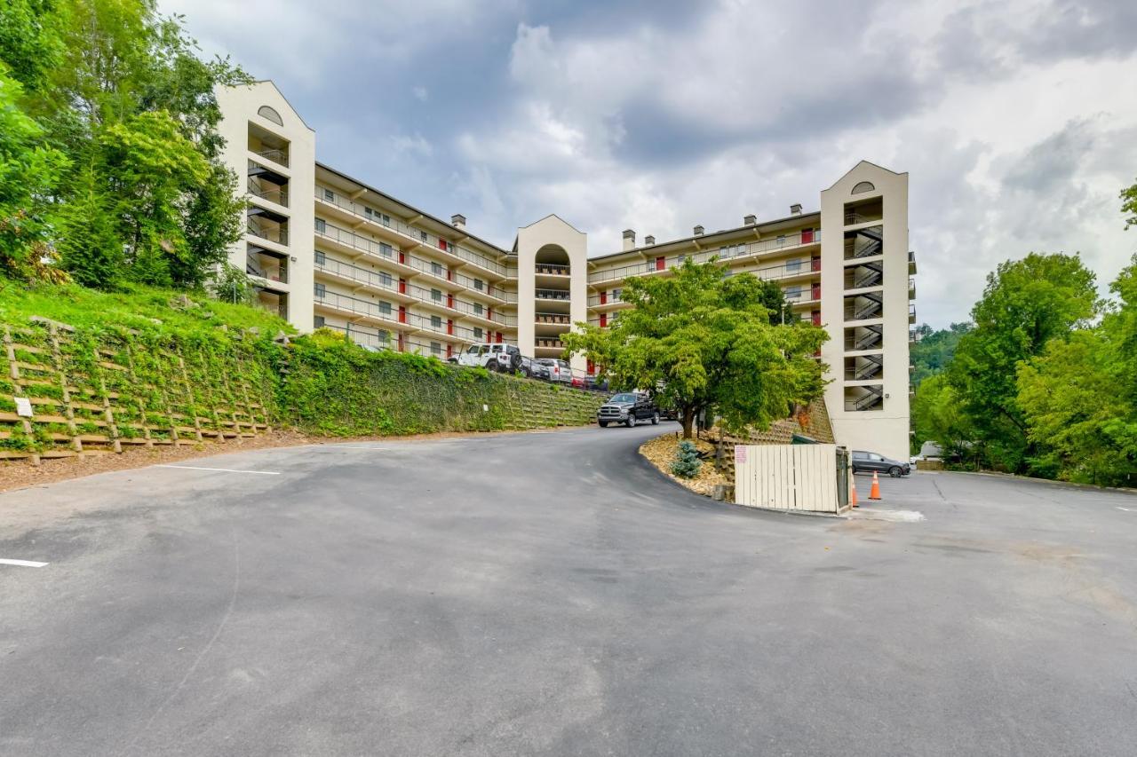 Dtwn Gatlinburg Studio Pool Access! Bagian luar foto