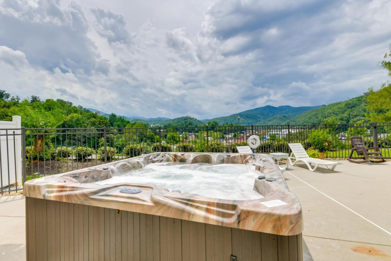 Dtwn Gatlinburg Studio Pool Access! Bagian luar foto